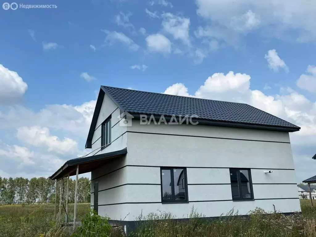 Дом в Бессоновка, улица Славы, 67 (120 м) - Фото 0