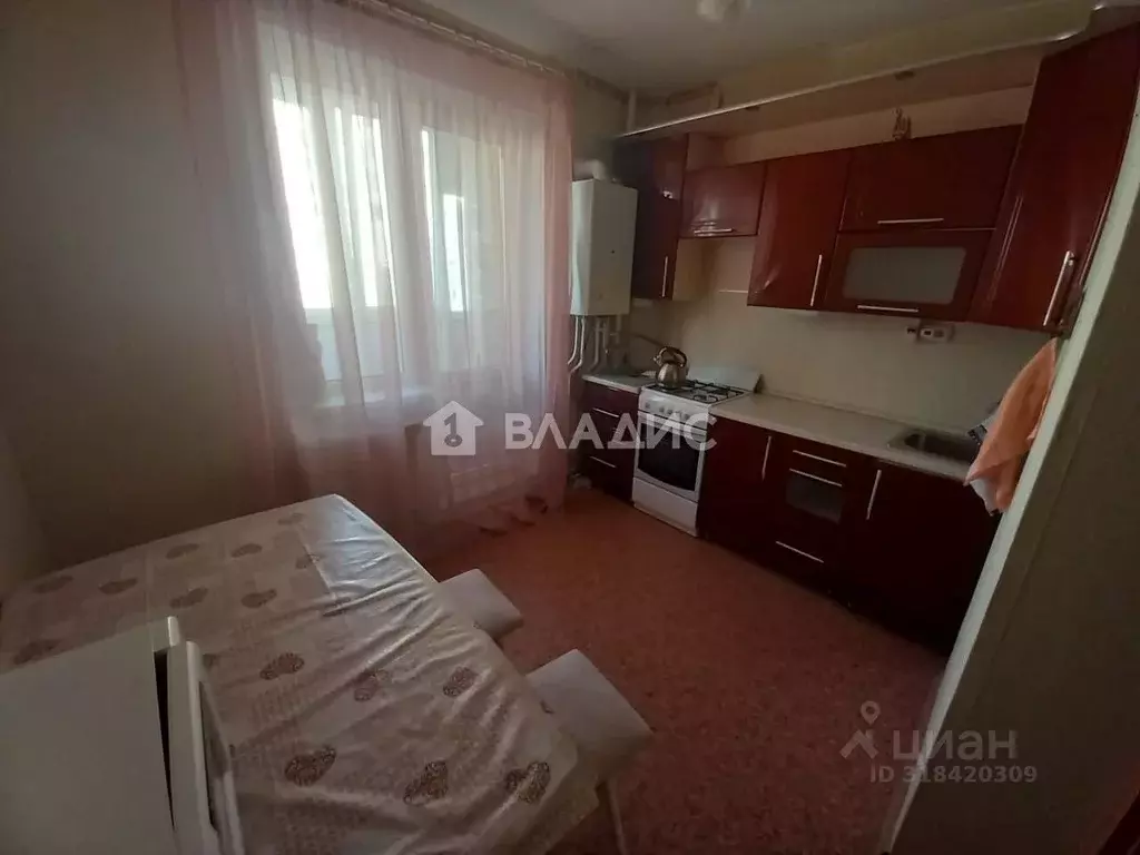 3-к кв. Белгородская область, Белгород ул. Есенина, 52 (68.7 м) - Фото 2