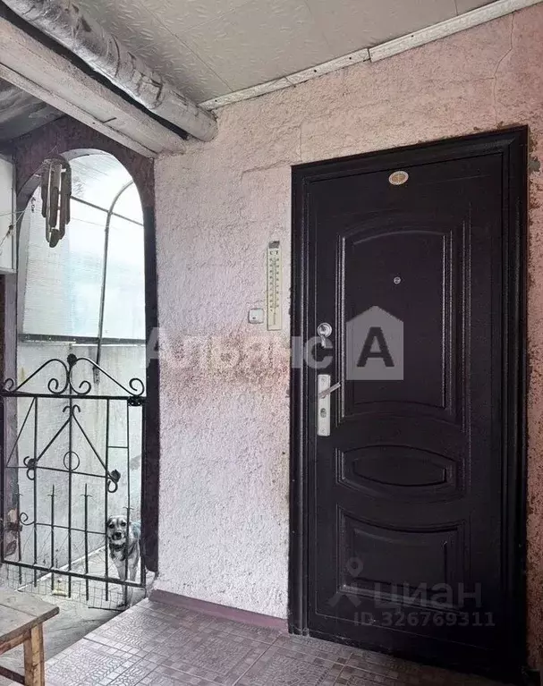 Дом в Ростовская область, Донецк Шахтерский пер. (83 м) - Фото 1