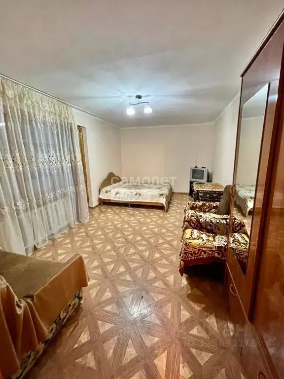 1-к кв. Кабардино-Балкария, Нальчик ул. Тарчокова, 54 (48.0 м) - Фото 1
