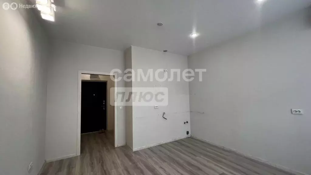 Квартира-студия: Краснодар, улица имени Генерала Корнилова, 9к3 (22.1 ... - Фото 1
