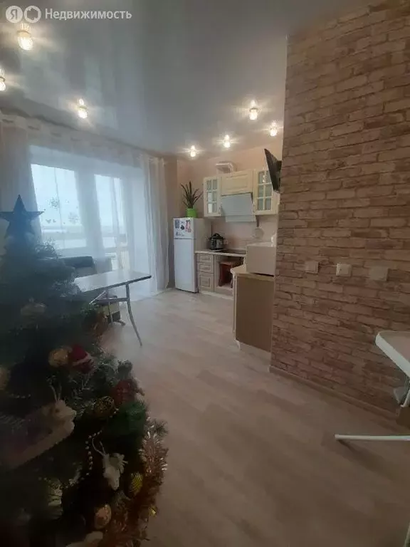 1-комнатная квартира: Сыктывкар, Октябрьский проспект, 216 (33.4 м) - Фото 1