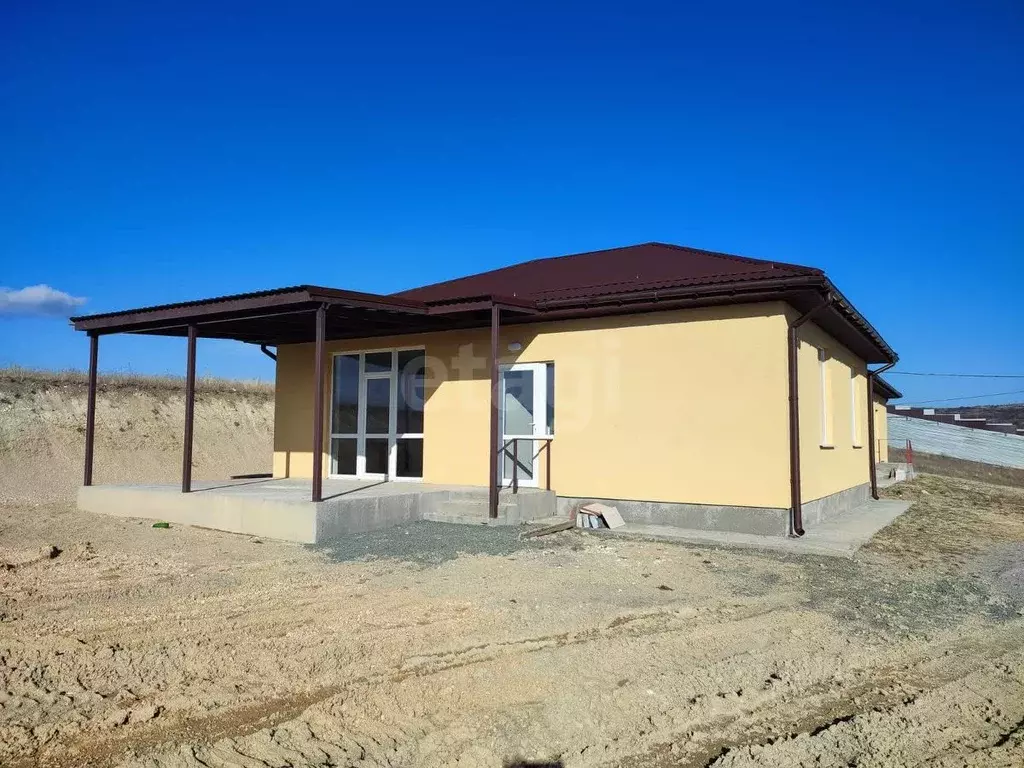 Дом в Крым, Симферопольский район, 3-й массив садовые участки ул. ... - Фото 1