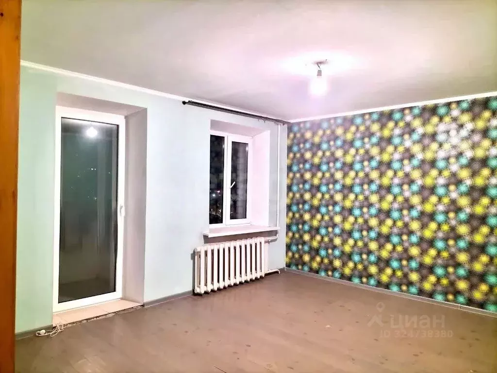 3-к кв. Брянская область, Брянск ул. 22-го съезда КПСС, 19 (70.3 м) - Фото 1