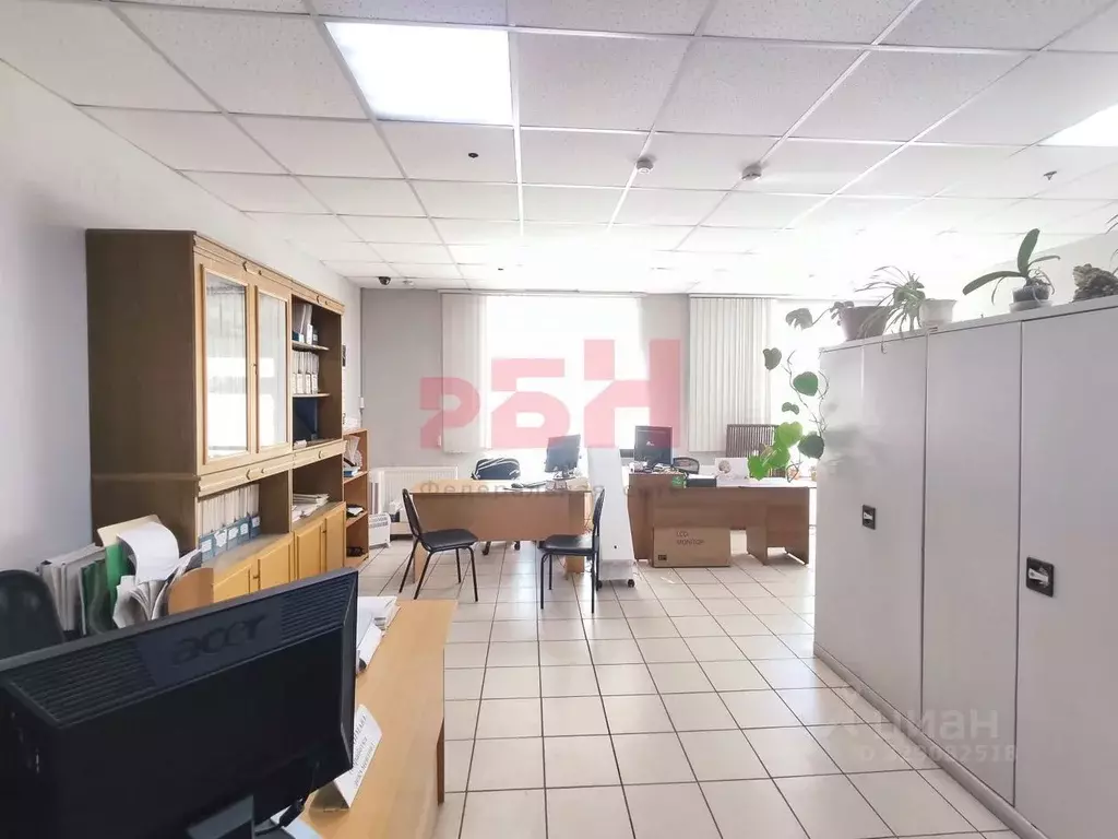 Офис в Челябинская область, Челябинск ул. Героев Танкограда, 35 (50 м) - Фото 1