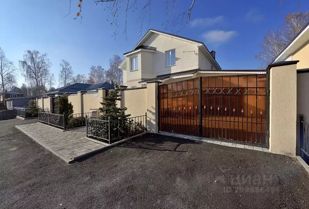Дом в Башкортостан, Абзелиловский район, Ташбулатовский сельсовет, д. ... - Фото 1