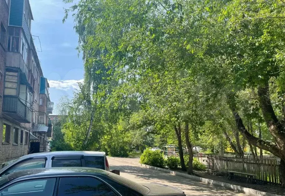 Комната 13 м в 4-к., 4/4 эт. - Фото 0