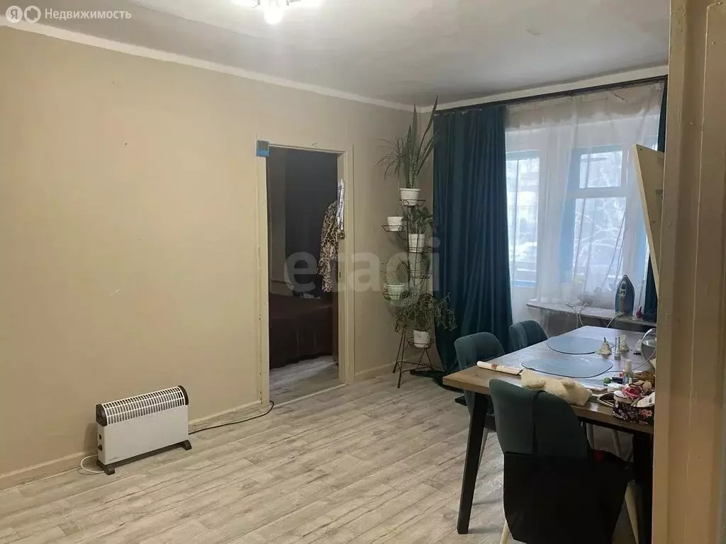 3-комнатная квартира: Горно-Алтайск, Коммунистический проспект, 49 ... - Фото 2