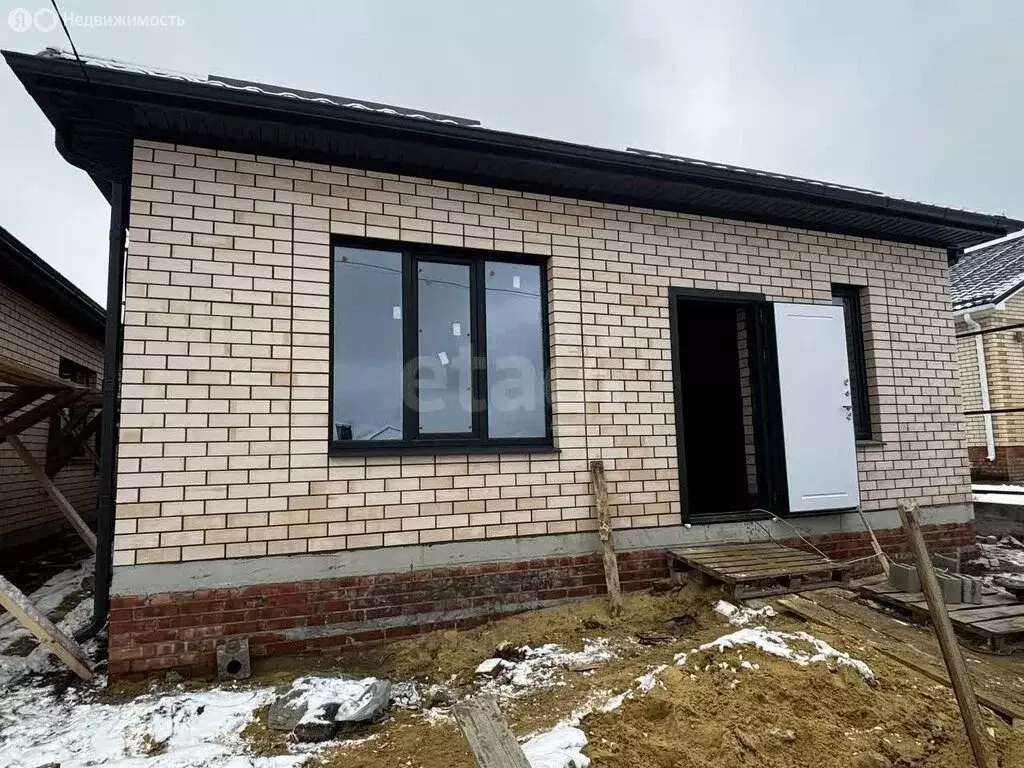 Дом в Элиста, улица Кийкова (105 м) - Фото 1