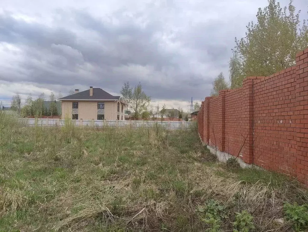 Участок в Московская область, Мытищи городской округ, д. Грибки пер. ... - Фото 0