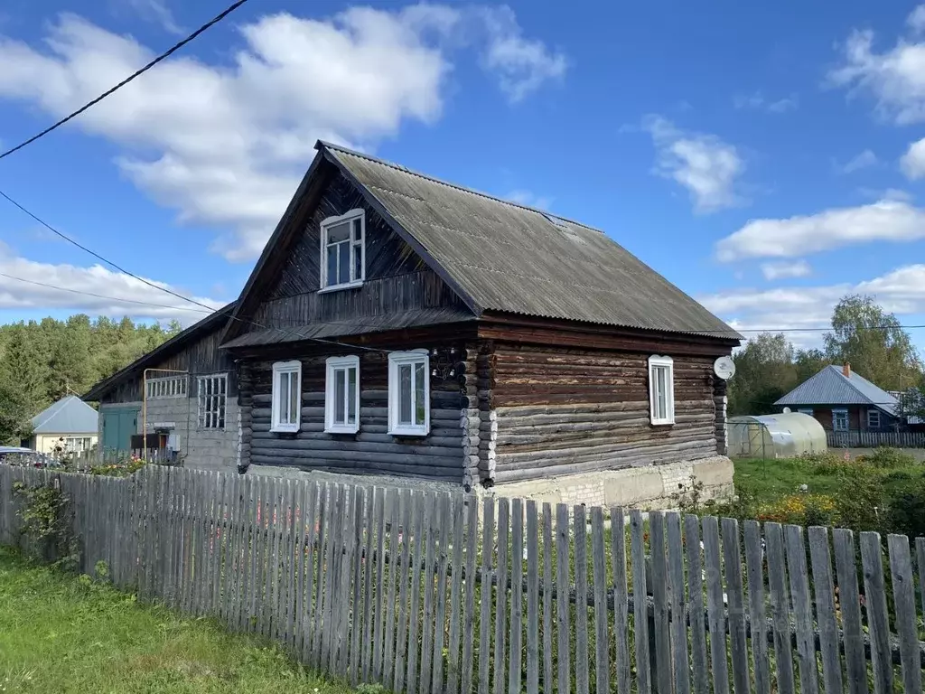 Дом в Ульяновская область, Инзенский район, Глотовка рп ул. Куйбышева, ... - Фото 1