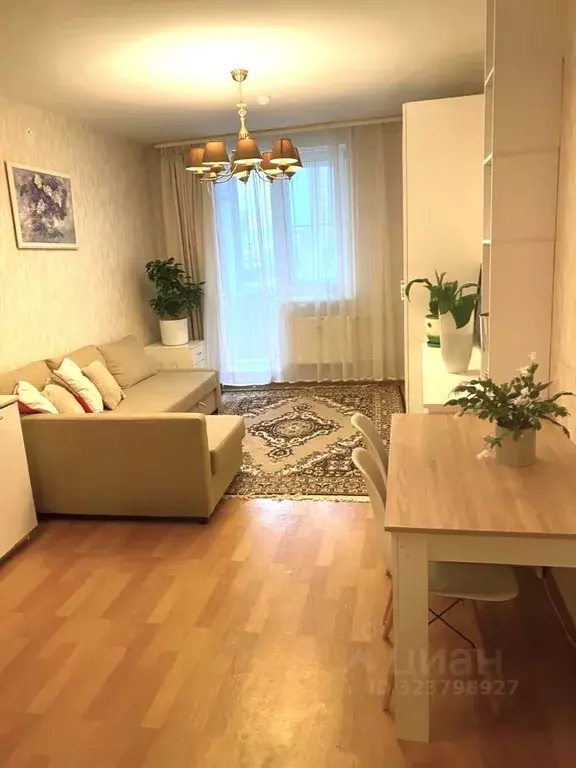 Студия Санкт-Петербург, Санкт-Петербург, Колпино Загородная ул., 37к2 ... - Фото 1