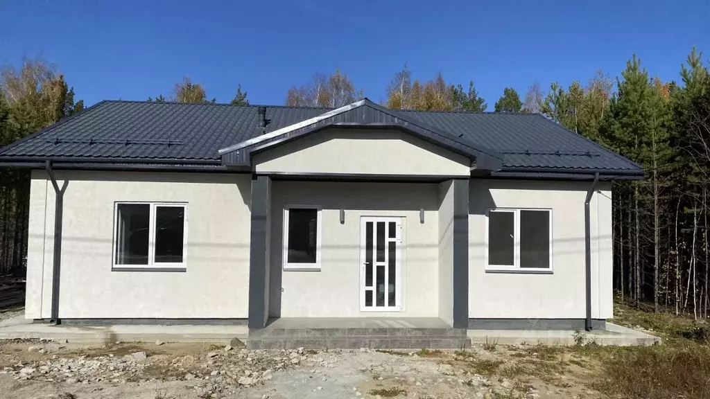 Коттедж в Свердловская область, Белоярский муниципальный округ, с. ... - Фото 1