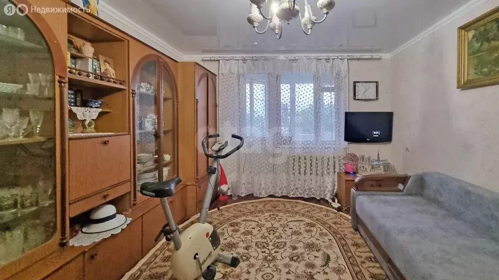 3-комнатная квартира: Прохладный, улица Добровольского, 40 (64.9 м) - Фото 1