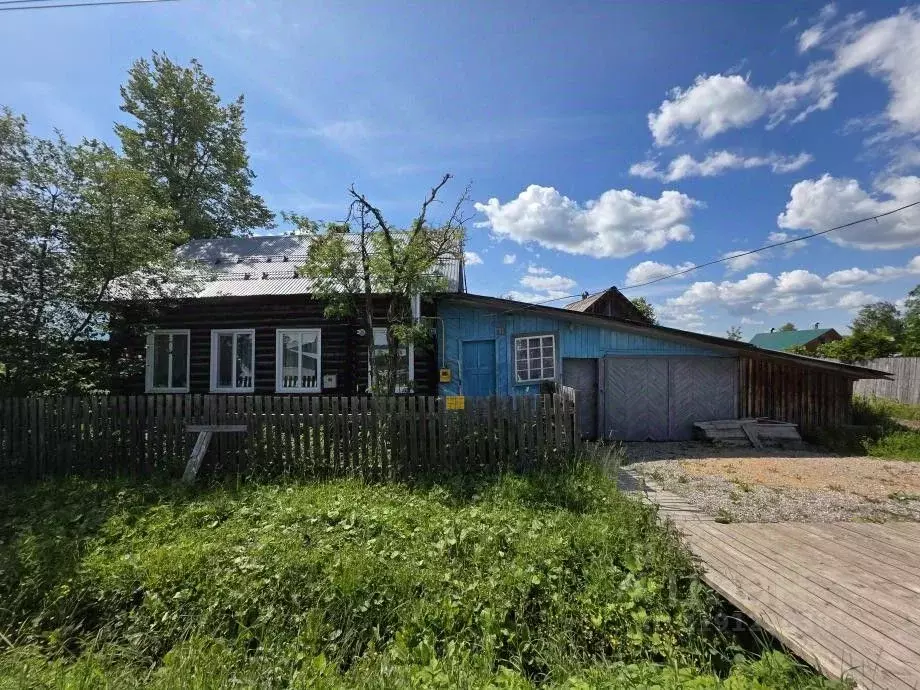 Дом в Пермский край, Александровск Яйва пгт, Советская ул., 11 (43 м) - Фото 0