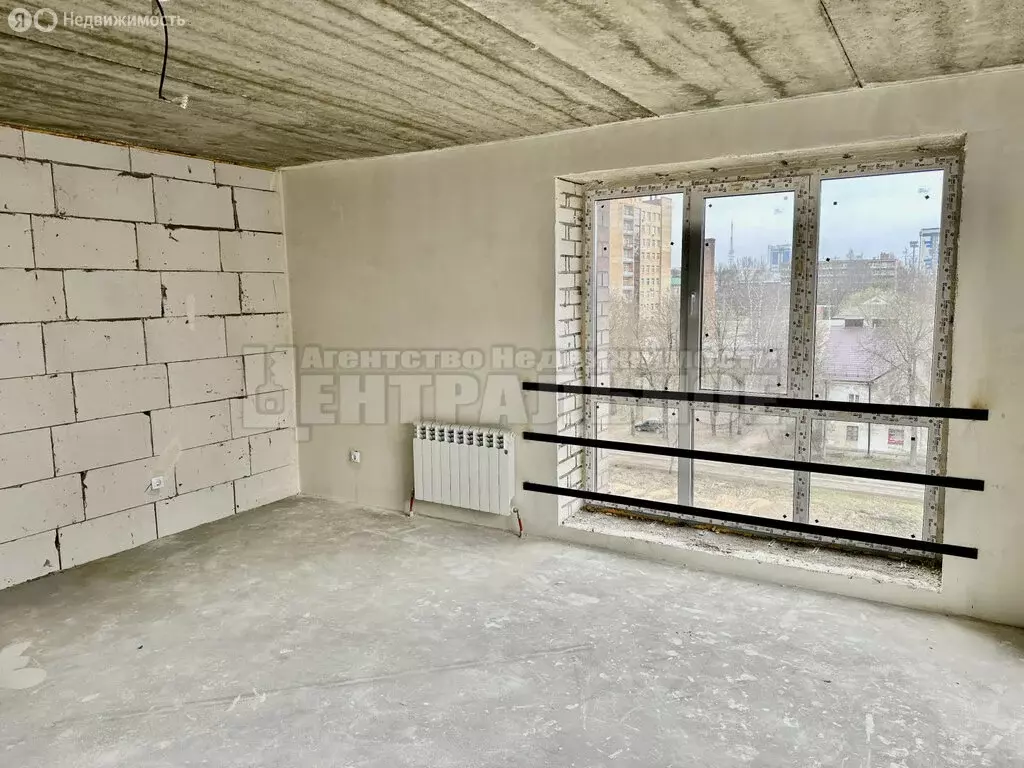 2-комнатная квартира: Смоленск, 2-я Киевская улица, 15 (68.4 м) - Фото 2