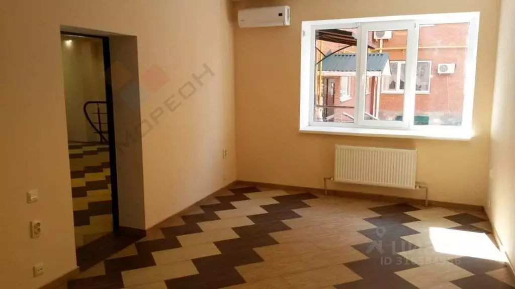 Офис в Краснодарский край, Краснодар ул. Вологодская, 8 (118 м) - Фото 1