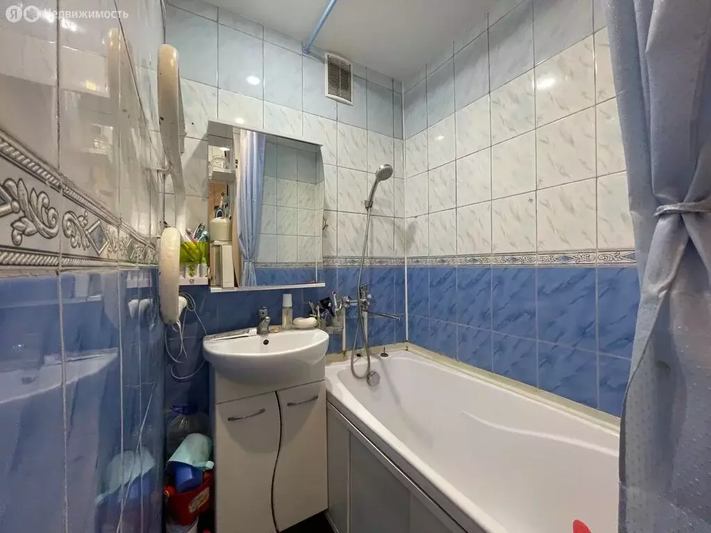 3-комнатная квартира: Ишимбай, улица Мира, 10 (58 м) - Фото 1