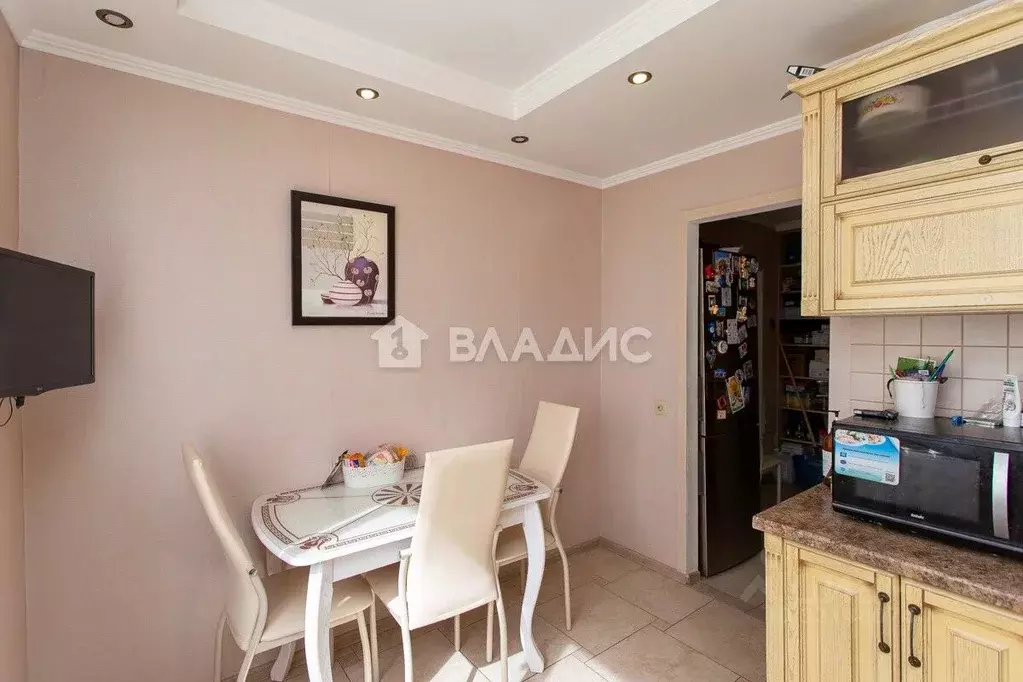 2-к кв. Владимирская область, Владимир ул. Нижняя Дуброва, 35 (49.6 м) - Фото 2