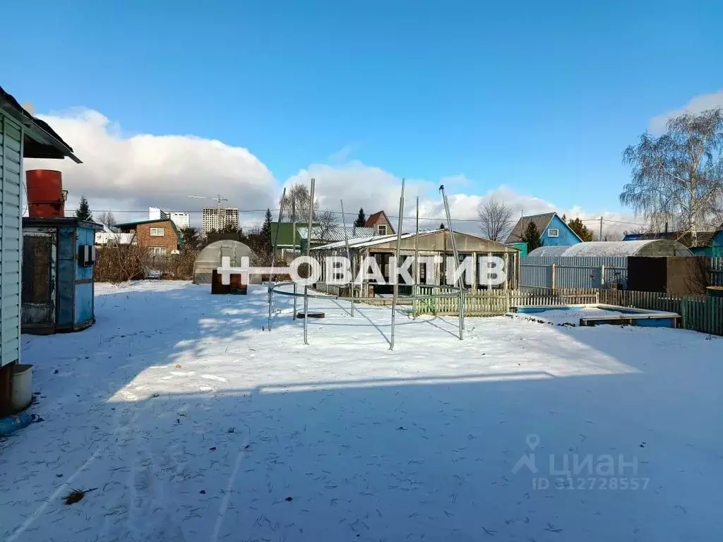 Дом в Новосибирская область, Новосибирский район, Верх-Тулинский ... - Фото 1