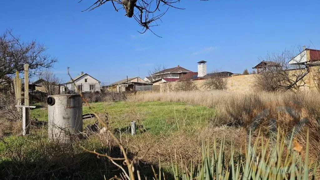 Участок в Крым, Сакский район, с. Молочное ул. Мира, 44 (6.0 сот.) - Фото 1