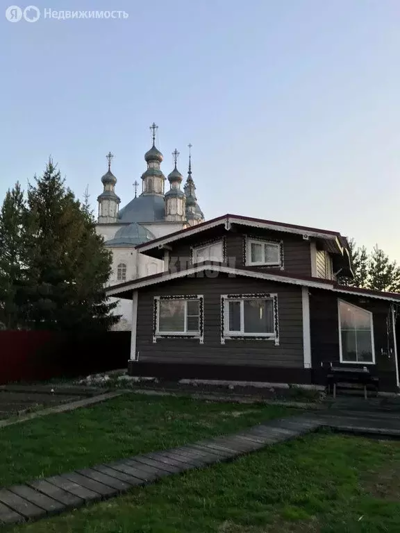 Дом в Вологодская область, Сокольский муниципальный округ, село ... - Фото 0