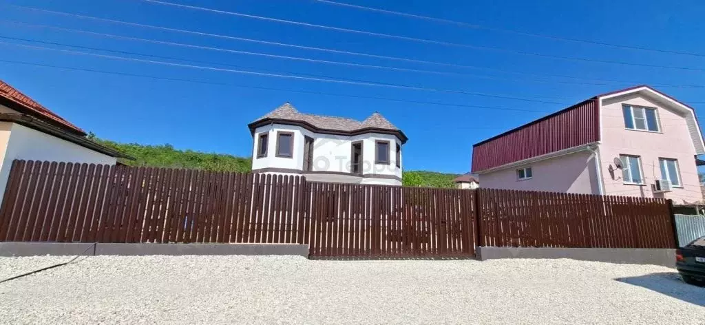 Дом в Краснодарский край, Новороссийск городской округ, Убых хут. ул. ... - Фото 1