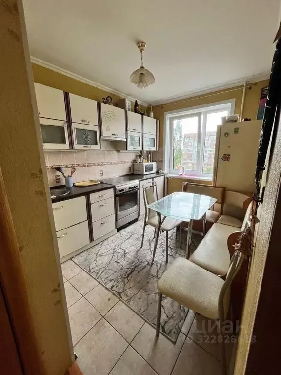 3-к кв. Псковская область, Псков Коммунальная ул., 58 (65.0 м) - Фото 2