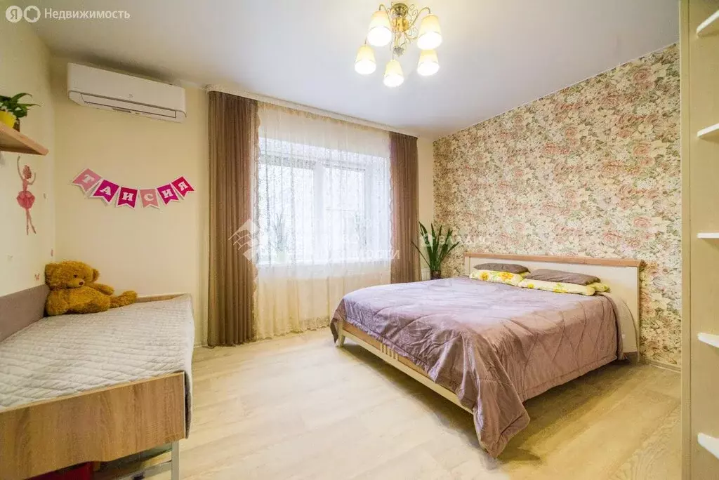 2-комнатная квартира: Рязань, улица Лизы Чайкиной, 4 (52.4 м) - Фото 1