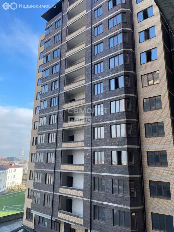 1-комнатная квартира: Хасавюрт, улица Акаева, 3 (50 м) - Фото 0