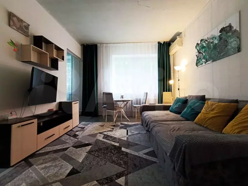 3-к. квартира, 59,2 м, 1/4 эт. - Фото 0
