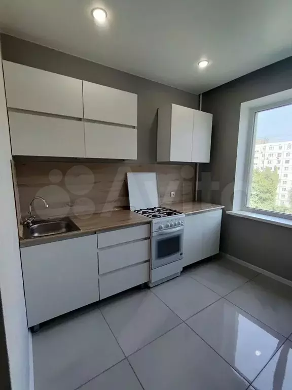 2-к. квартира, 52 м, 6/9 эт. - Фото 0