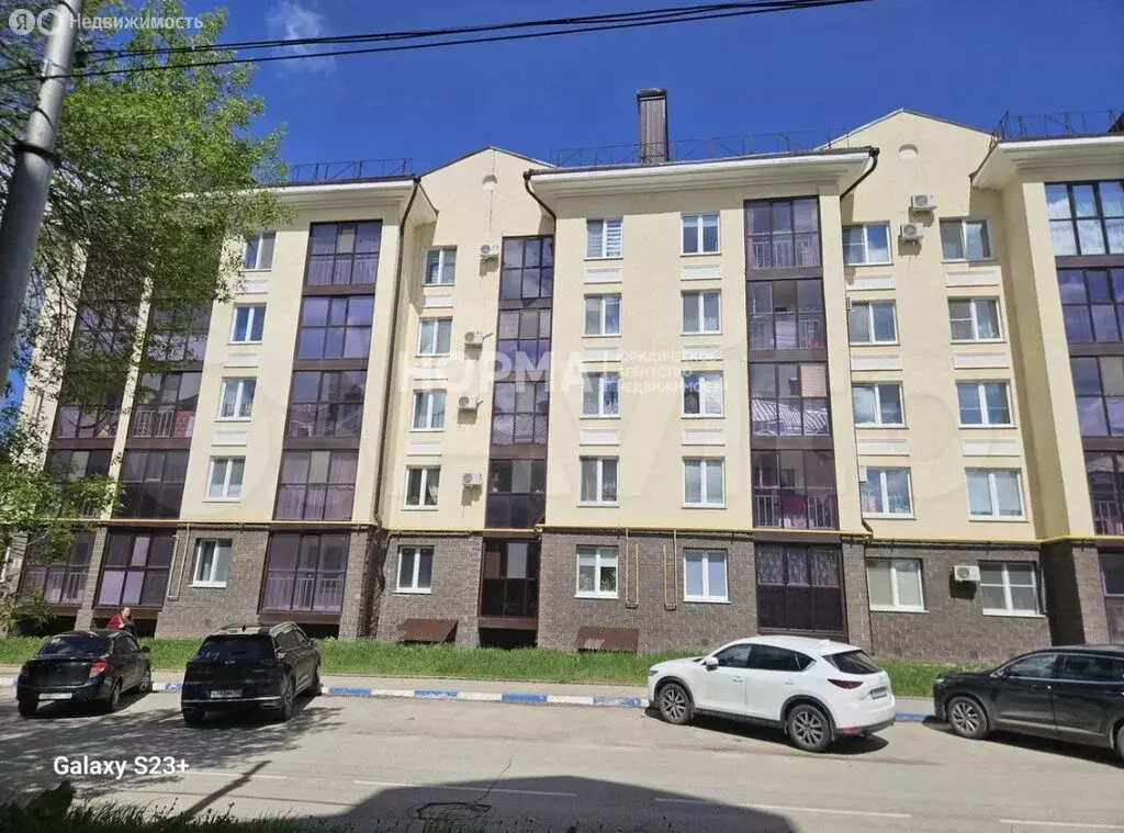 1-комнатная квартира: Октябрьский, улица Свердлова, 5 (38 м) - Фото 0
