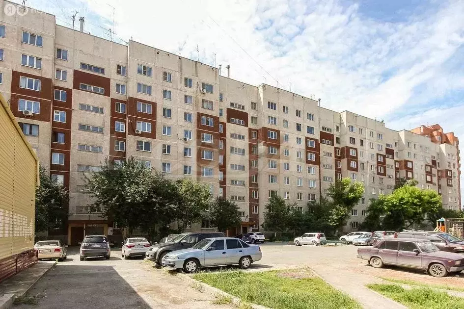 2-комнатная квартира: Тюмень, улица Радищева, 29 (55 м) - Фото 1