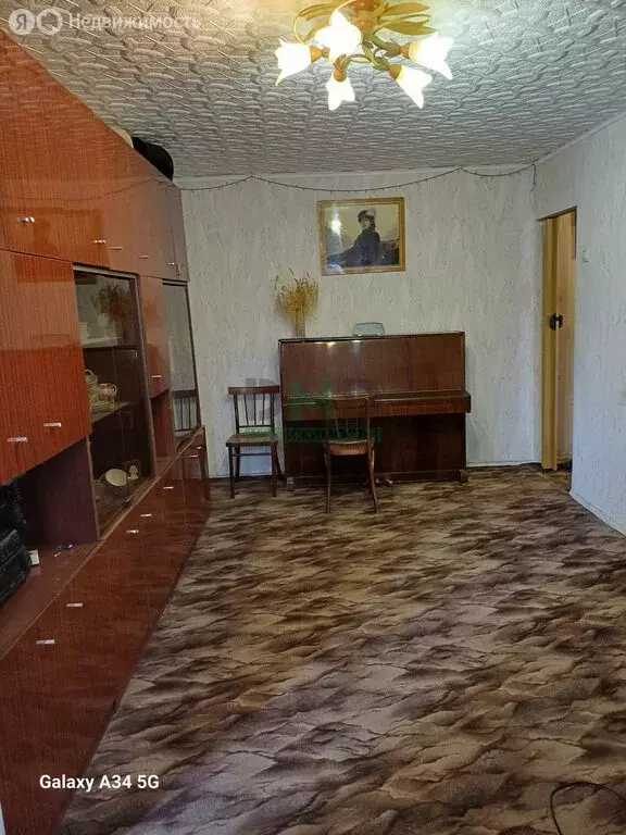 2-комнатная квартира: Новотроицк, Советская улица, 74 (43 м) - Фото 0