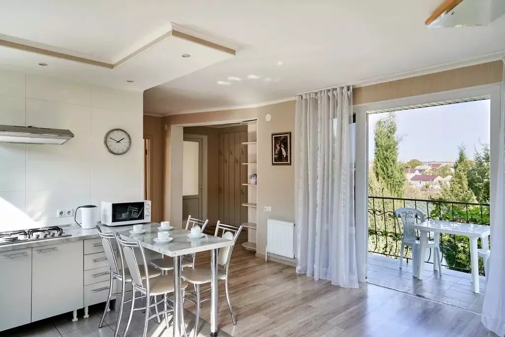 2-к кв. Крым, Бахчисарайский район, Тенистовское с/пос, с. Айвовое ул. ... - Фото 2