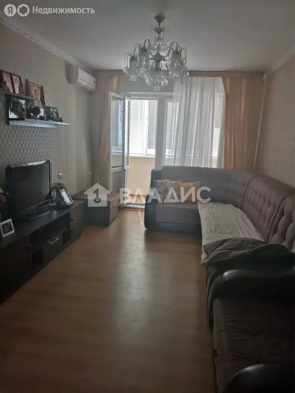 3-комнатная квартира: Элиста, 6-й микрорайон, 26 (61.8 м) - Фото 2