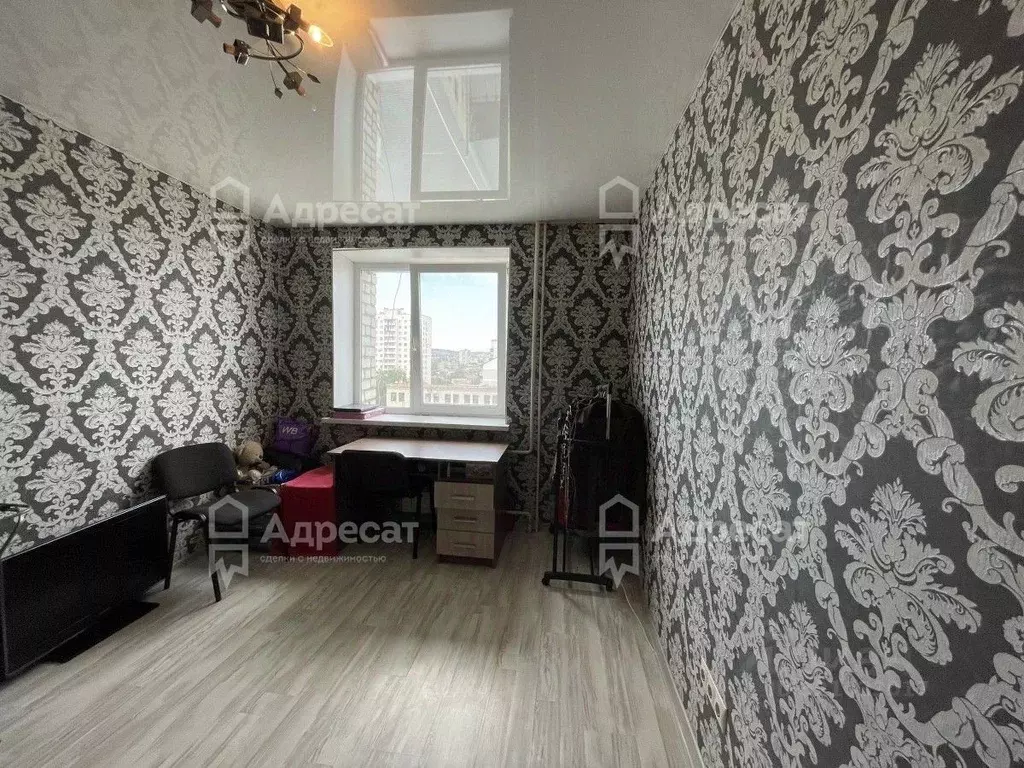 2-к кв. Волгоградская область, Волгоград ул. Генерала Шумилова, 22 ... - Фото 0