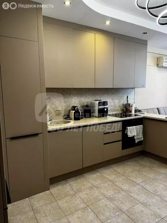 2-комнатная квартира: Тюмень, Харьковская улица, 59/4 (88.8 м) - Фото 2