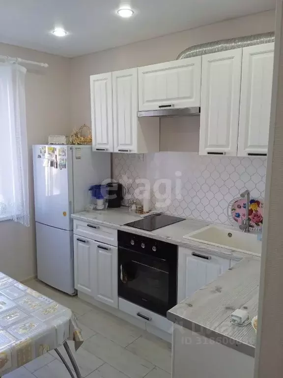 2-к кв. Башкортостан, Уфа ул. Современников, 4 (54.7 м) - Фото 0