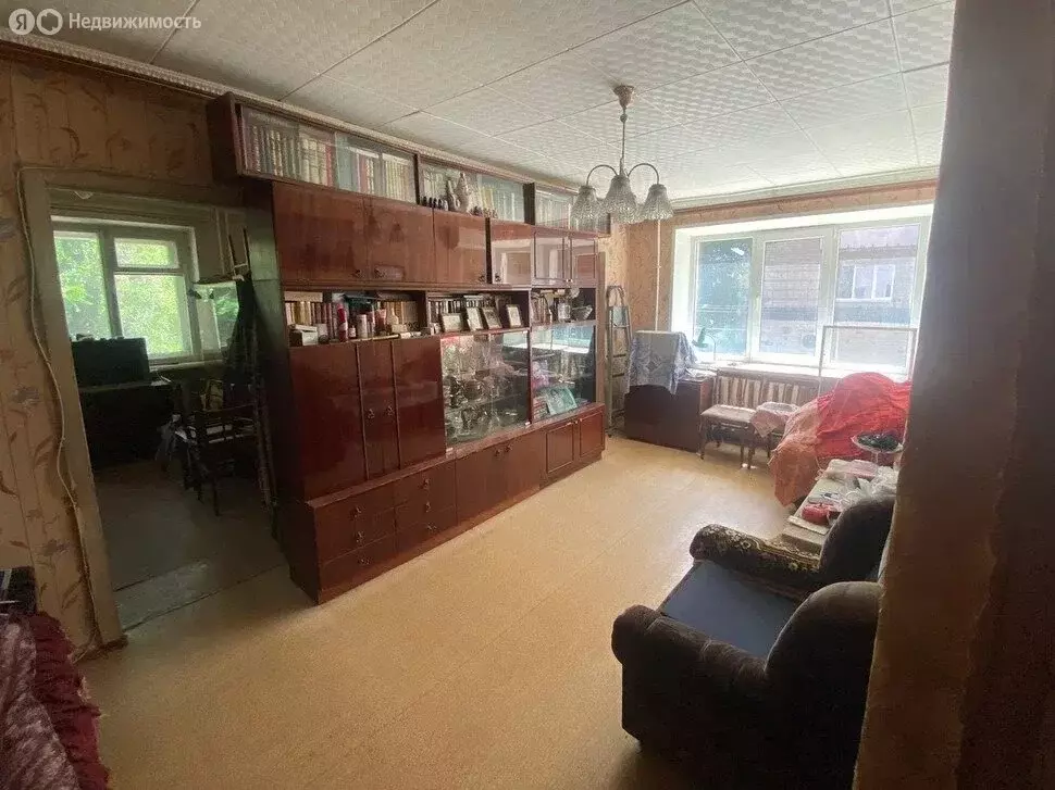 4-комнатная квартира: Каменск-Шахтинский, Коммунистический переулок, ... - Фото 2