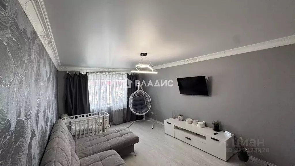 3-к кв. Башкортостан, Стерлитамак ул. Артема, 102 (72.7 м) - Фото 1