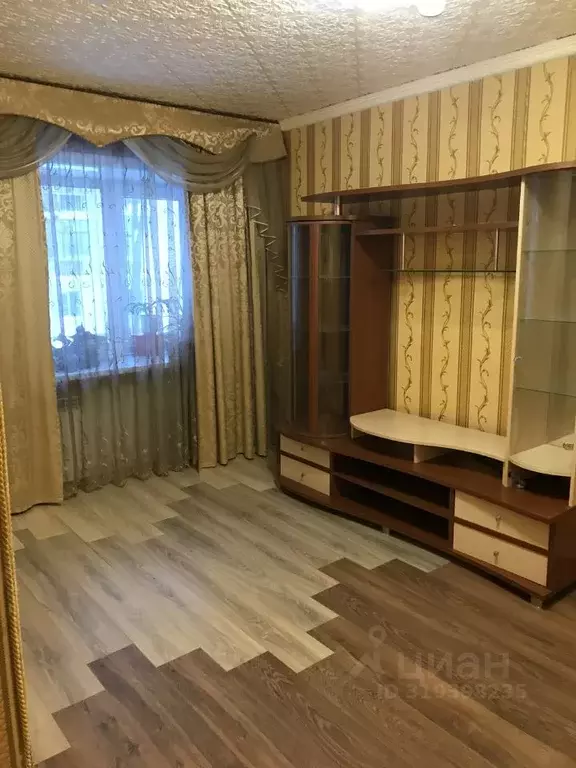 3-к кв. Свердловская область, Екатеринбург пер. Курьинский, 10 (53.0 ... - Фото 0