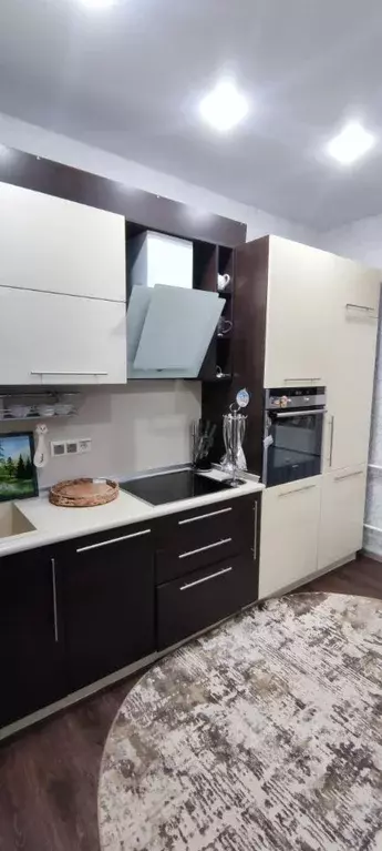 2-к кв. Ханты-Мансийский АО, Нефтеюганск 15-й мкр, 5А (53.1 м) - Фото 1