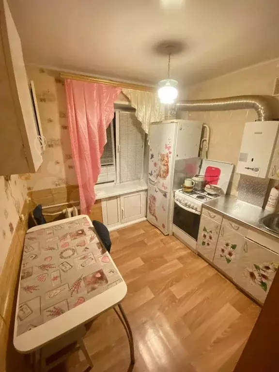 3-к. квартира, 45 м, 4/4 эт. - Фото 1