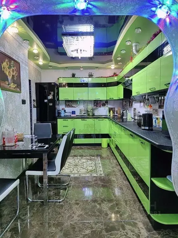 3-к кв. Бурятия, Улан-Удэ ул. Смолина, 77 (73.9 м) - Фото 0