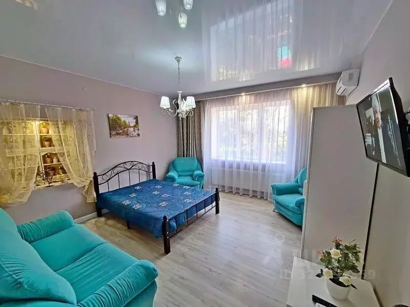 Дом в Краснодарский край, Ейск ул. Короленко, 9 (117 м) - Фото 1