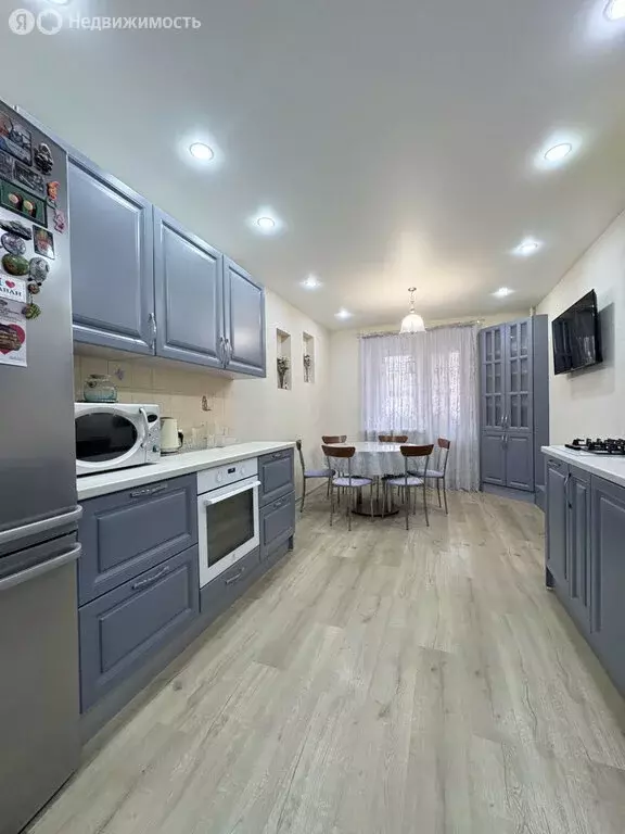 2-комнатная квартира: Йошкар-Ола, улица Волкова, 68 (83.7 м) - Фото 1