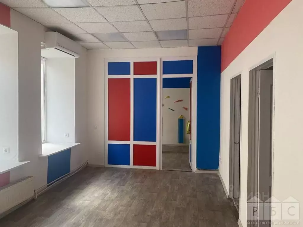 Офис в Саратовская область, Саратов ул. Имени В.И. Чапаева, 39 (58 м) - Фото 1