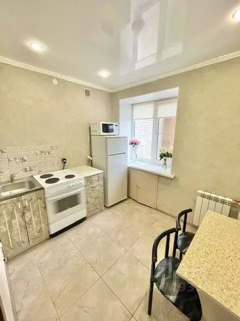 1-к кв. Омская область, Омск Парковый мкр, ул. Фугенфирова, 9 (32.0 м) - Фото 0